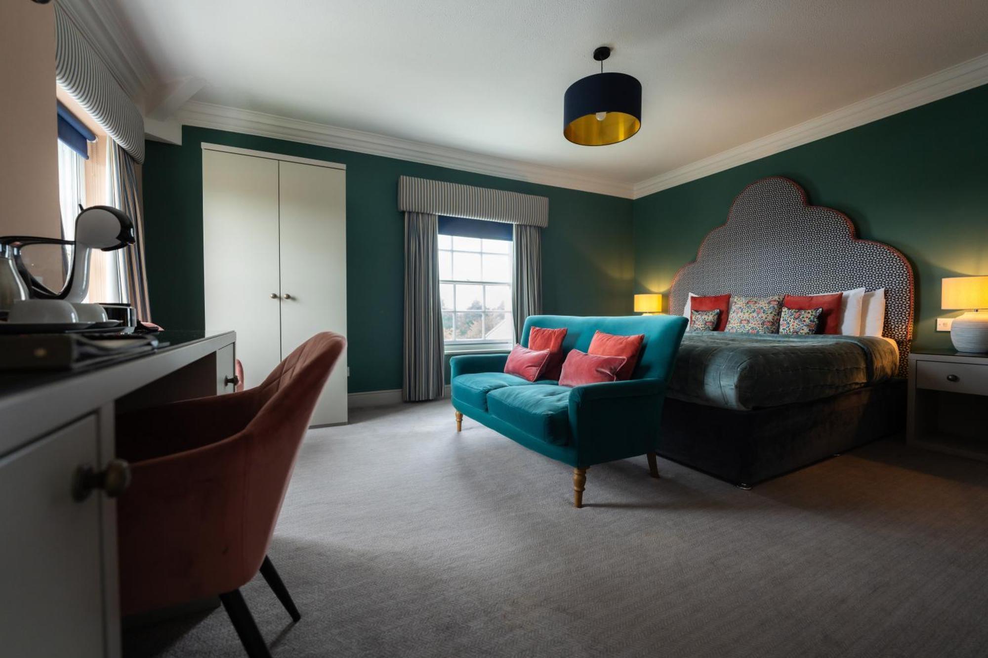 Hotel Celtic Royal & 3*