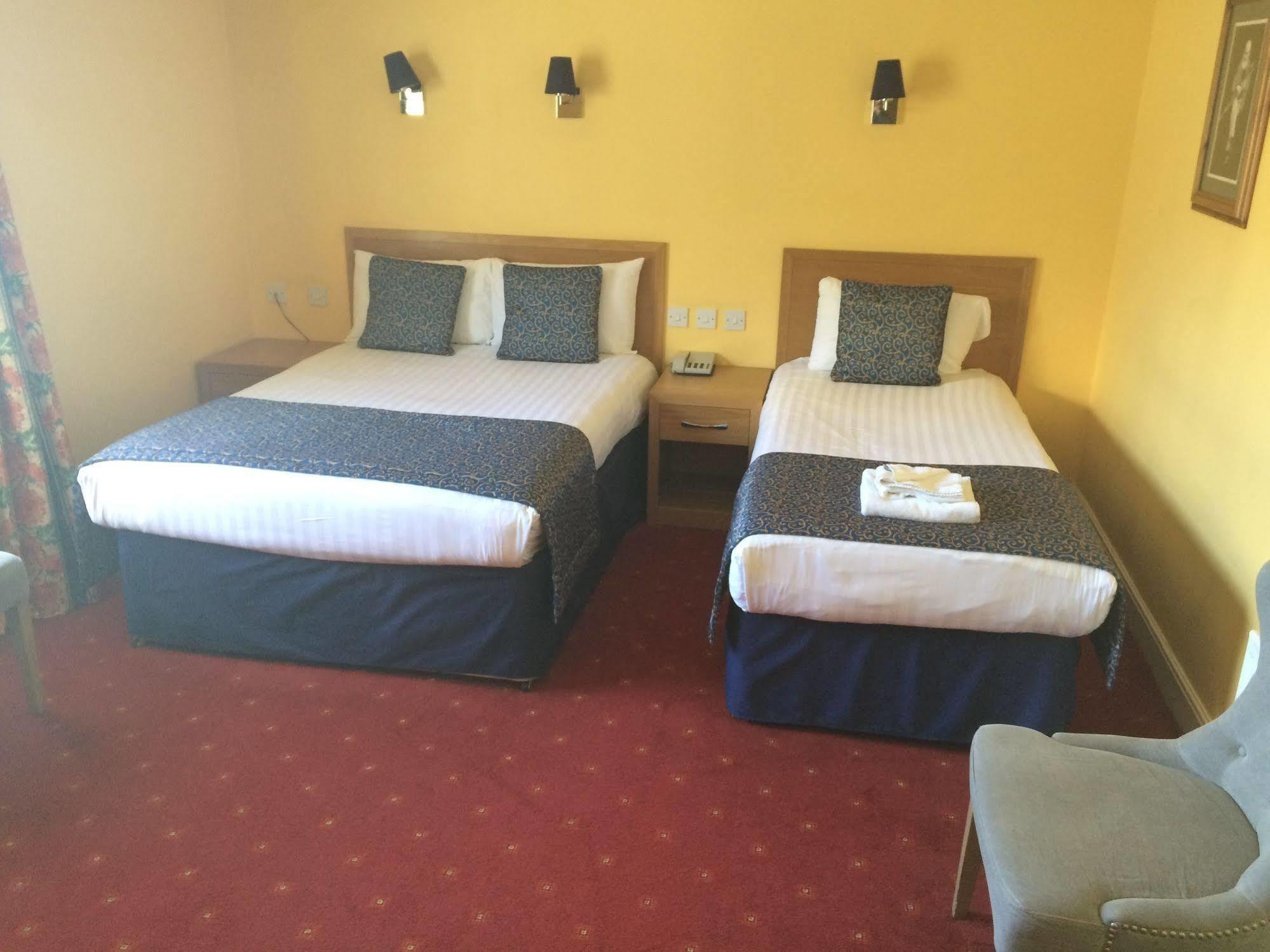 Celtic Royal & 3* Caernarfon
